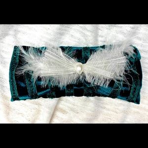 Wide Velvet stretch Head band with feathers